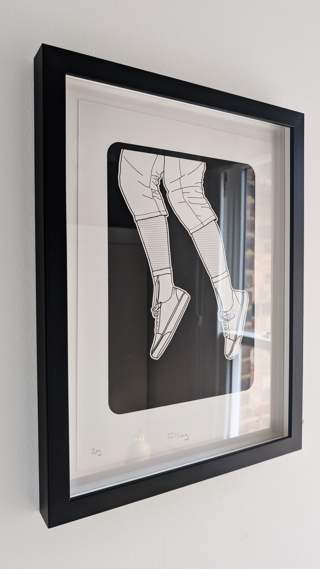 Falling limited edition black and white screen print by Gerard McDonagh – collectible wall art

Framed contemporary screen print Falling – hand-pulled art edition of 5